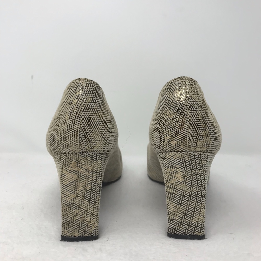 Stuart Weitzman Mid Heel Leather Slip On Pump Size 7 - Picture 4 of 8